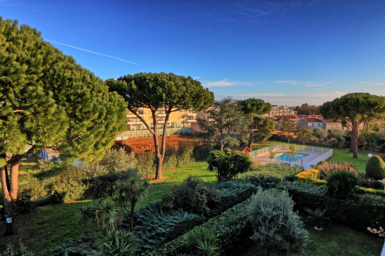 Studio Calme Dernier Etage Antibes Bagian luar foto